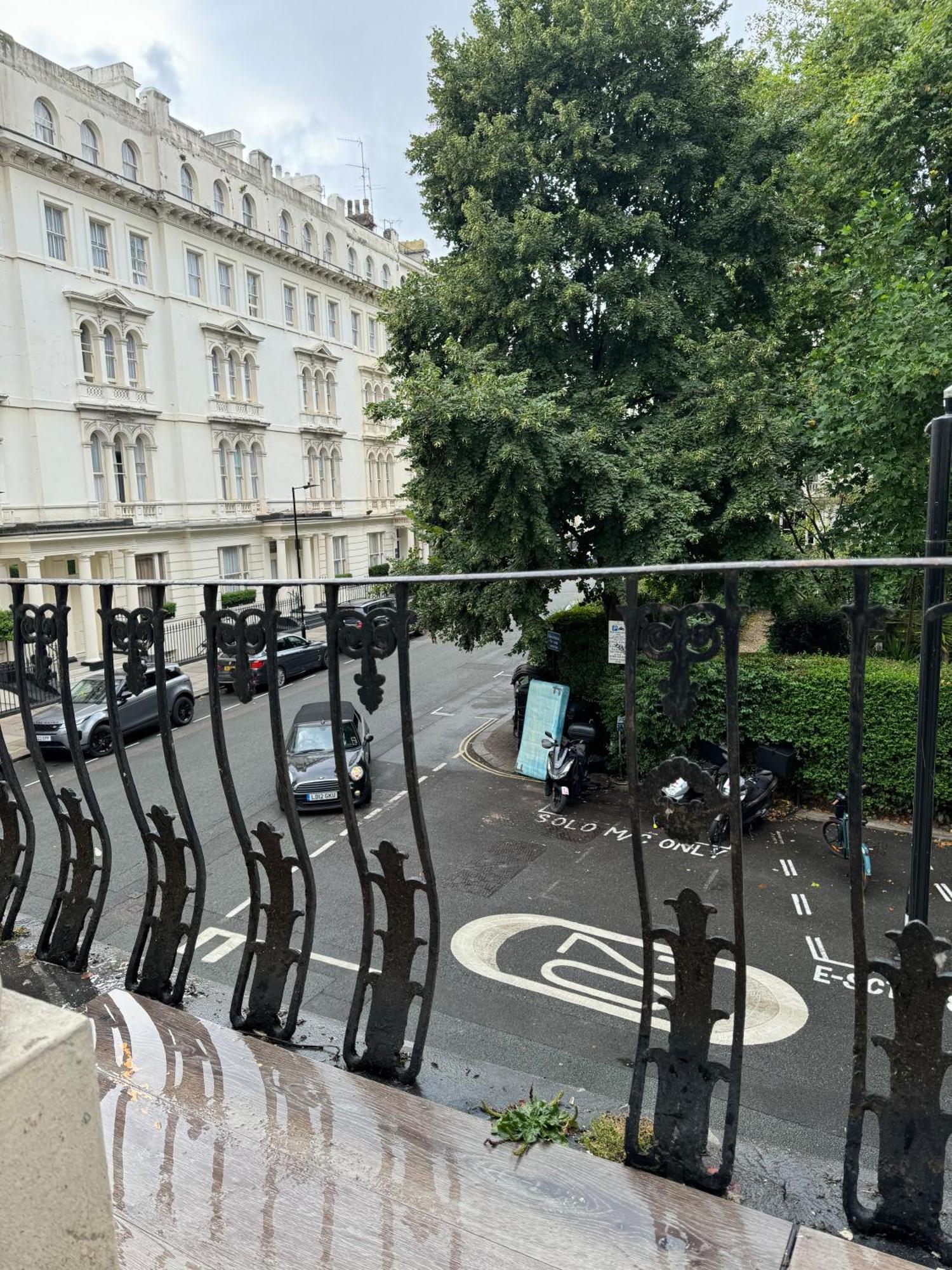 Central, Compact And Fashion Flat For 4 People With Breakfast In Kensington Zone 1 Londres Exterior foto